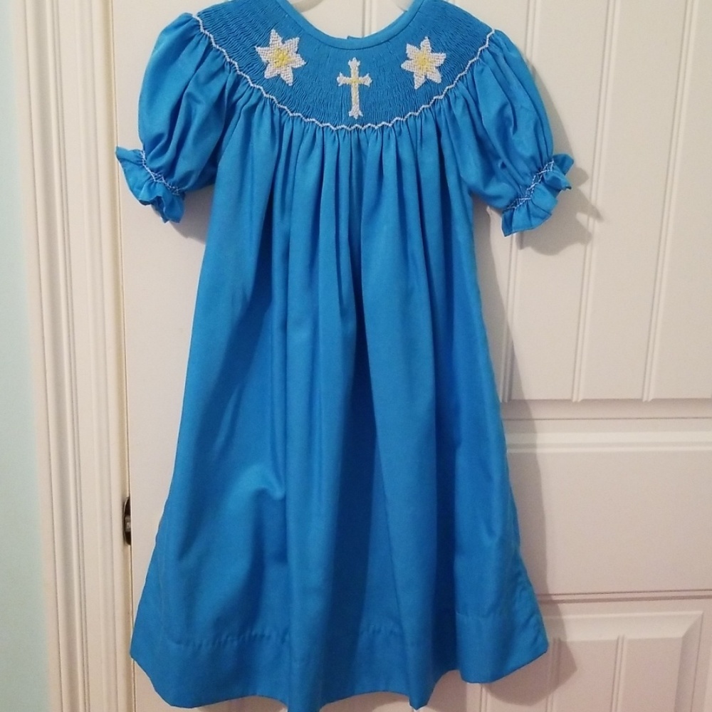 Girls smocked dress